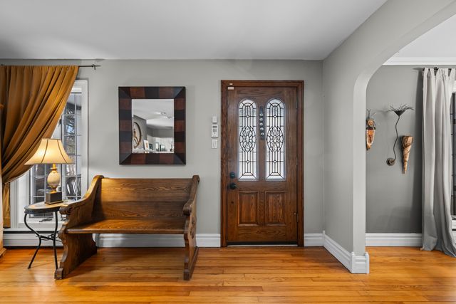 108 N Wheeling Road, Prospect Heights, IL 60070