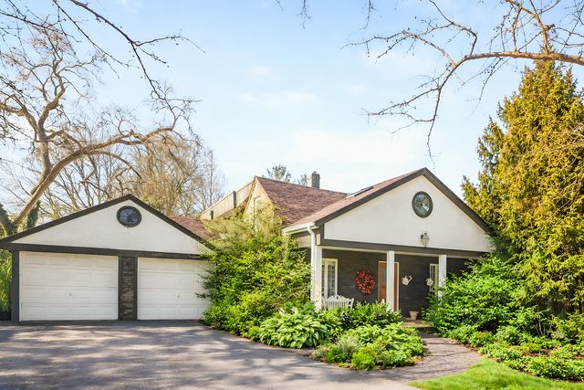 108 N Wheeling Road, Prospect Heights, IL 60070