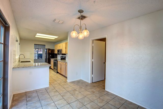 2006 Crystal Springs Drive, Corinth, TX 76210