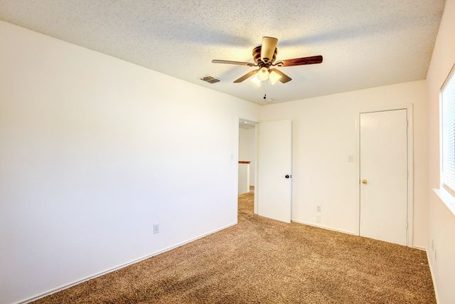 2006 Crystal Springs Drive, Corinth, TX 76210