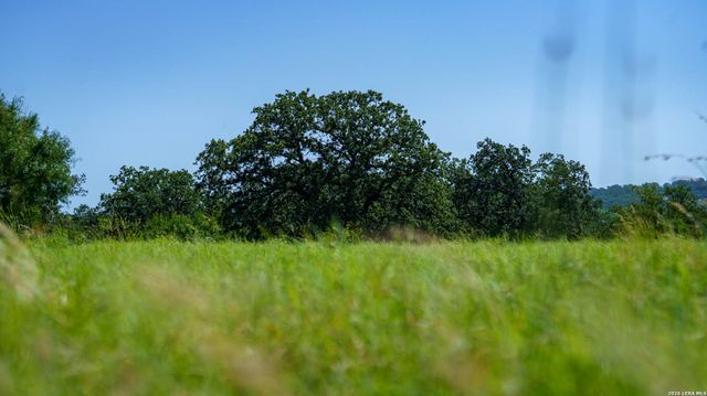 9978 hay spring, Fredonia, TX 76842