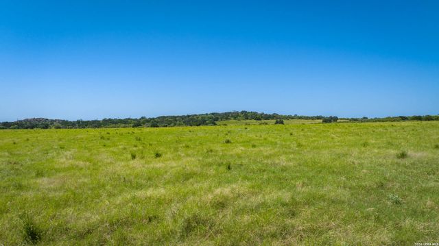 9978 hay spring, Fredonia, TX 76842
