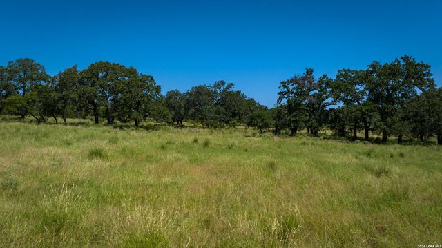 9978 hay spring, Fredonia, TX 76842