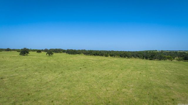 9978 hay spring, Fredonia, TX 76842