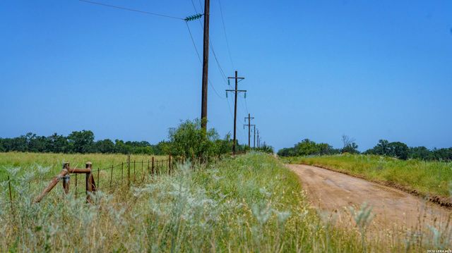 9978 hay spring, Fredonia, TX 76842
