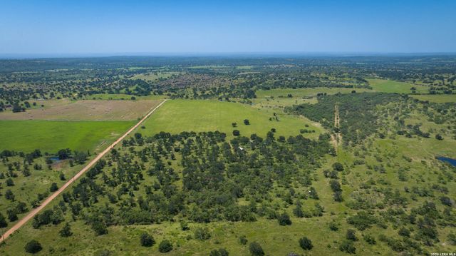 9978 hay spring, Fredonia, TX 76842