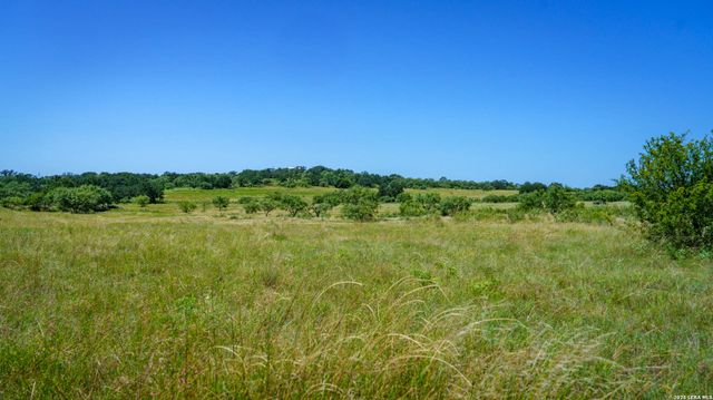9978 hay spring, Fredonia, TX 76842