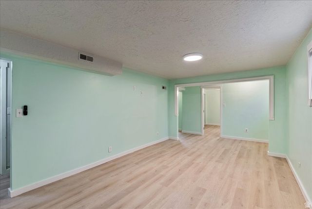 112 W 2050 N, Sunset, UT 84015