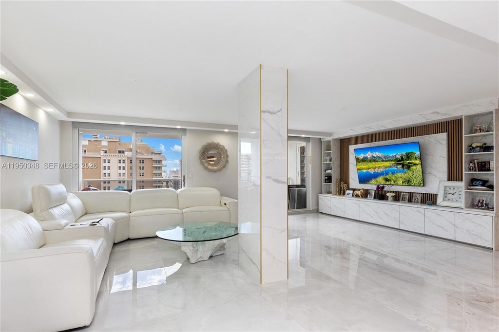 1880 S Ocean Dr PH1, Hallandale Beach, FL 33009