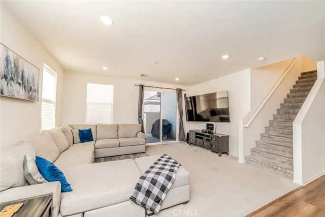 1810 Park Place Ln., Riverside, CA 92501