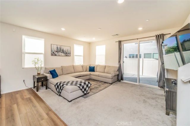 1810 Park Place Ln., Riverside, CA 92501