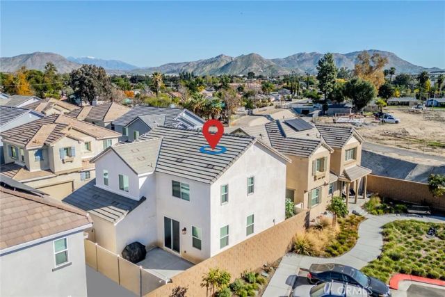 1810 Park Place Ln., Riverside, CA 92501