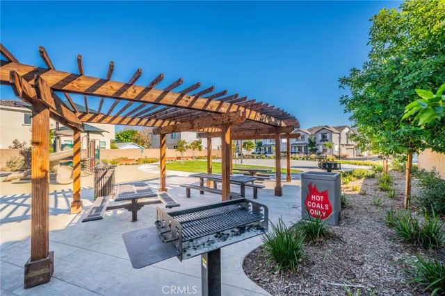 1810 Park Place Ln., Riverside, CA 92501