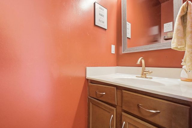 394 Hemhill Drive, Galloway, OH 43119