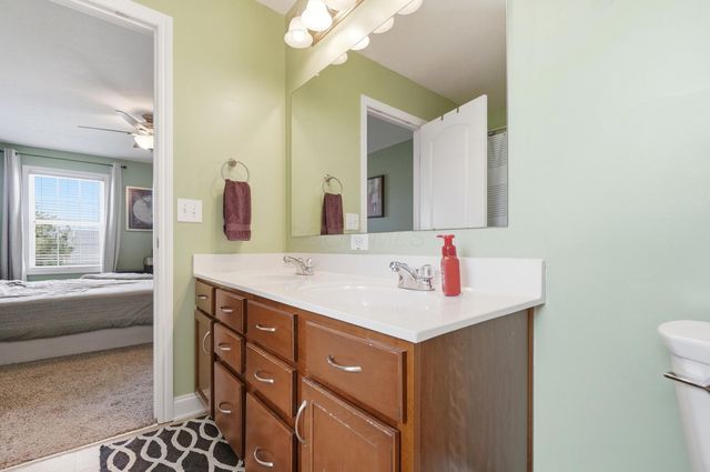394 Hemhill Drive, Galloway, OH 43119