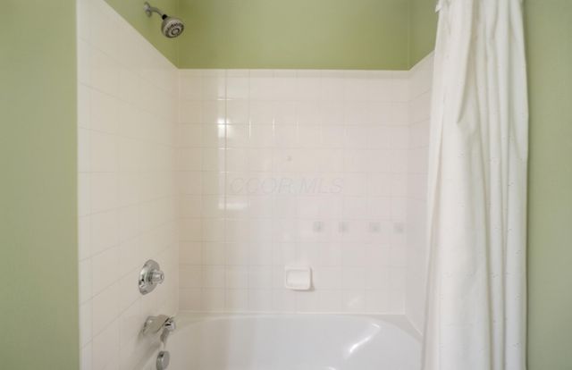 394 Hemhill Drive, Galloway, OH 43119