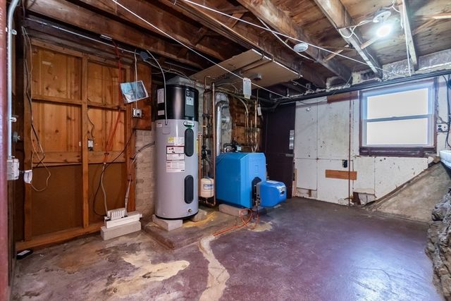 34 Grimshaw Street, Malden, MA 02148