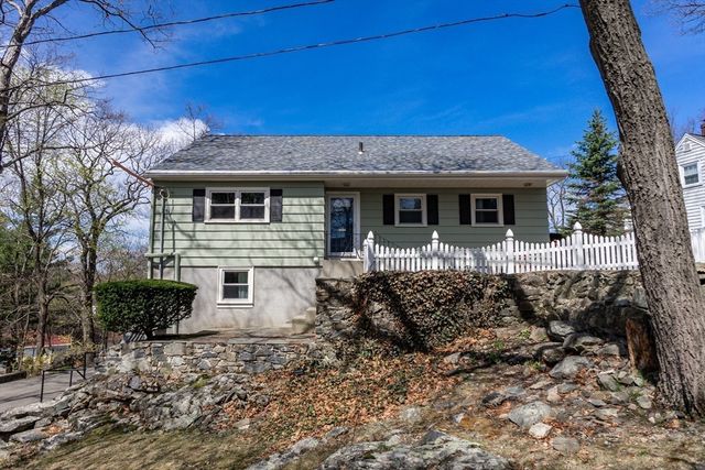 34 Grimshaw Street, Malden, MA 02148