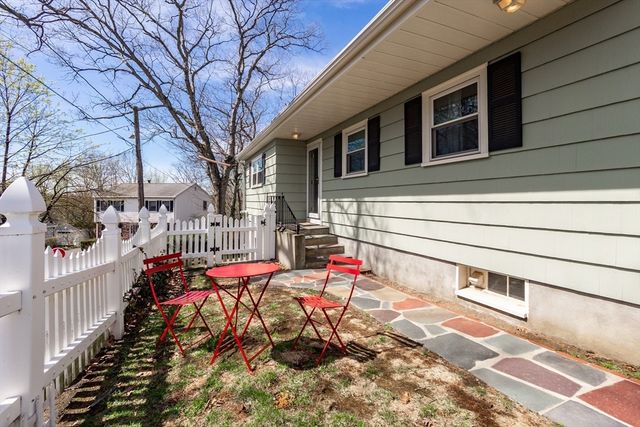 34 Grimshaw Street, Malden, MA 02148