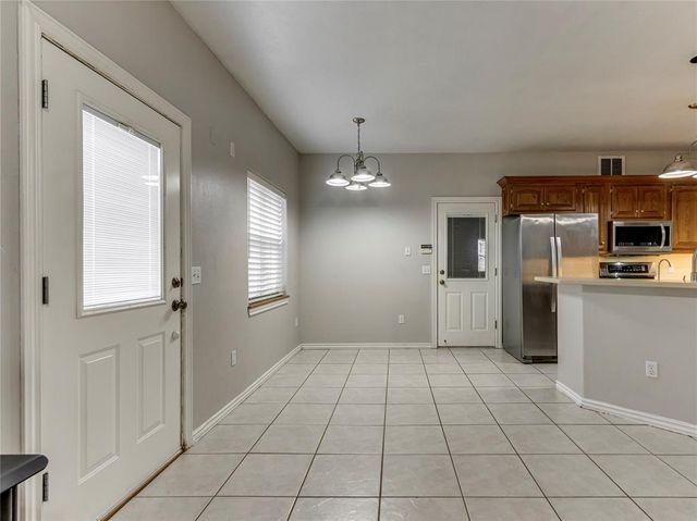 1375 S Moore Avenue, Midwest City, OK 73130