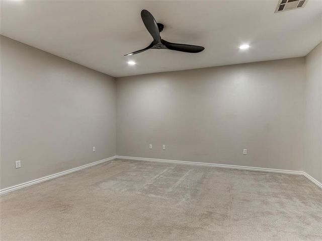 1375 S Moore Avenue, Midwest City, OK 73130