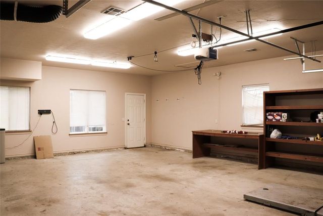 1375 S Moore Avenue, Midwest City, OK 73130