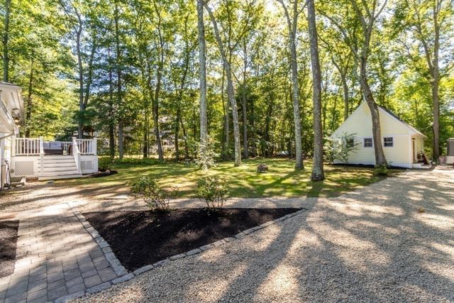 30 Sarah St, Burlington, MA 01803