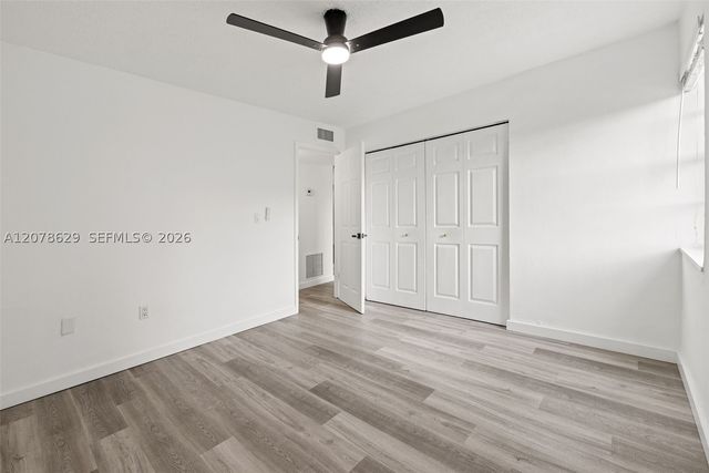 1800 SW 25th St 2305, Miami, FL 33133