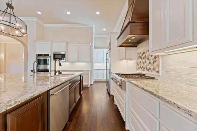 2051 Bluestem Drive, Conroe, TX 77384