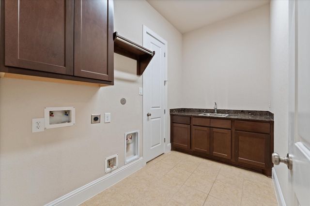 2051 Bluestem Drive, Conroe, TX 77384