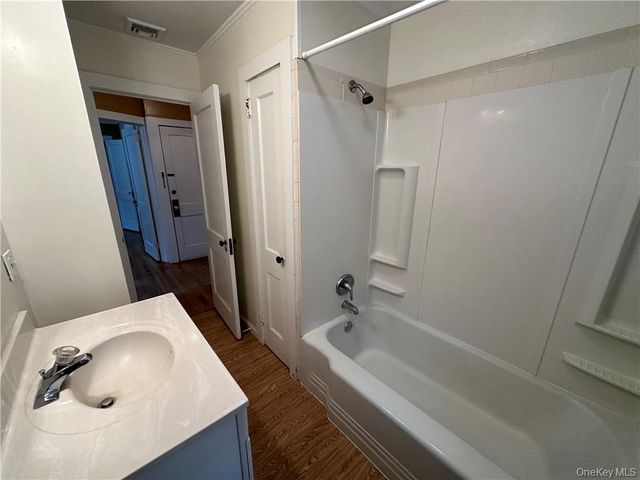 17 Harriman Avenue B, Sloatsburg, NY 10974