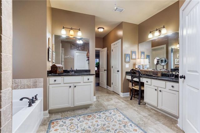 1461 BRADFORD Lane, Monroe, GA 30656