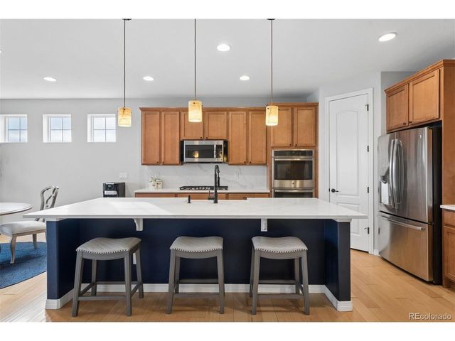 546 Eveningsong Dr, Castle Rock, CO 80104