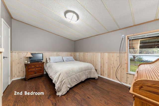 42408 N Sylvan Rd, Elk, WA 99009