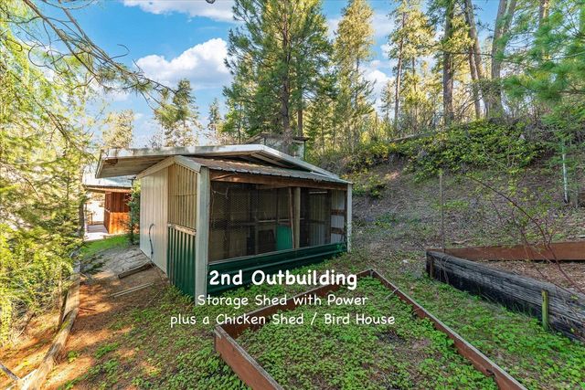 42408 N Sylvan Rd, Elk, WA 99009