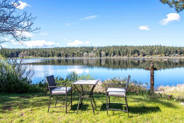 42408 N Sylvan Rd, Elk, WA 99009