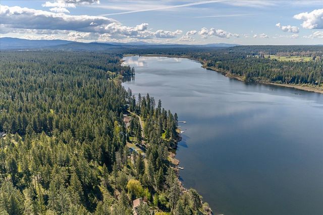 42408 N Sylvan Rd, Elk, WA 99009