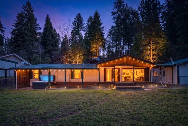 42408 N Sylvan Rd, Elk, WA 99009