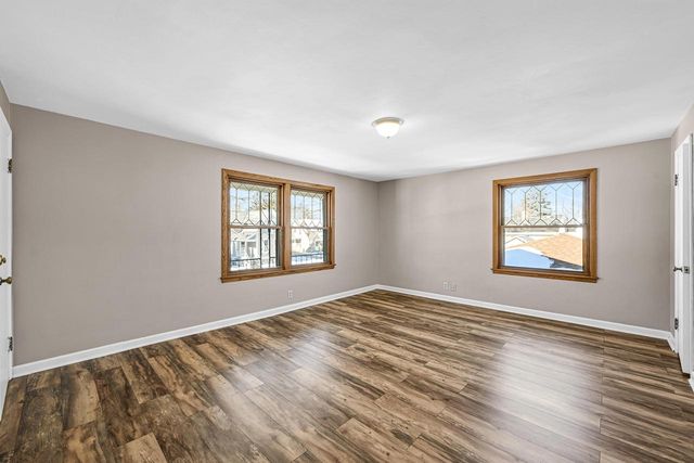 1132 11th AVENUE, Grafton, WI 53024