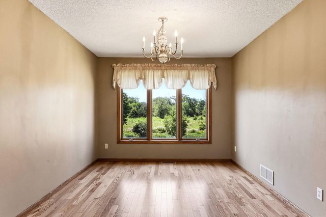 6980 137th Avenue NW, Anoka, MN 55303