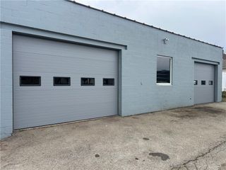 97 Clyde Street, Ellwood City, PA 16117