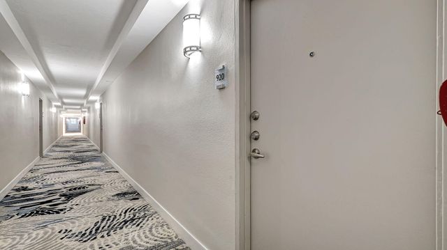 3000 S Ocean Drive 920, Hollywood, FL 33019