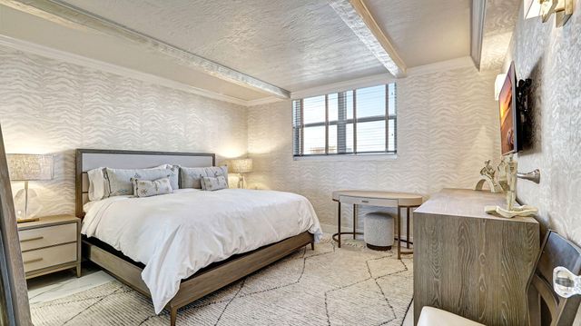 3000 S Ocean Drive 920, Hollywood, FL 33019