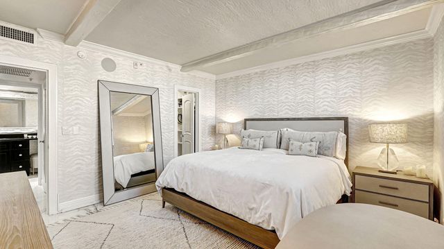 3000 S Ocean Drive 920, Hollywood, FL 33019