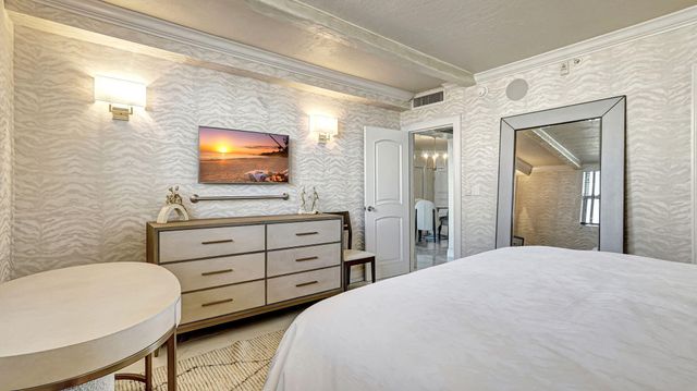 3000 S Ocean Drive 920, Hollywood, FL 33019