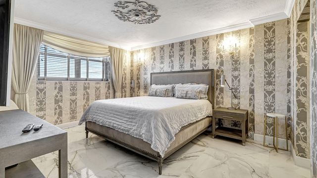 3000 S Ocean Drive 920, Hollywood, FL 33019