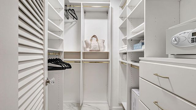 3000 S Ocean Drive 920, Hollywood, FL 33019