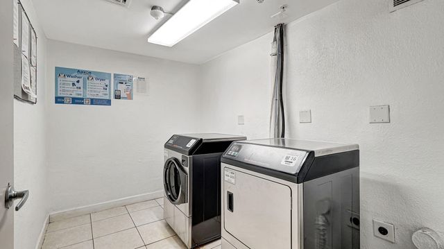 3000 S Ocean Drive 920, Hollywood, FL 33019