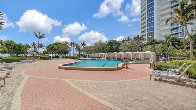 3000 S Ocean Drive 920, Hollywood, FL 33019