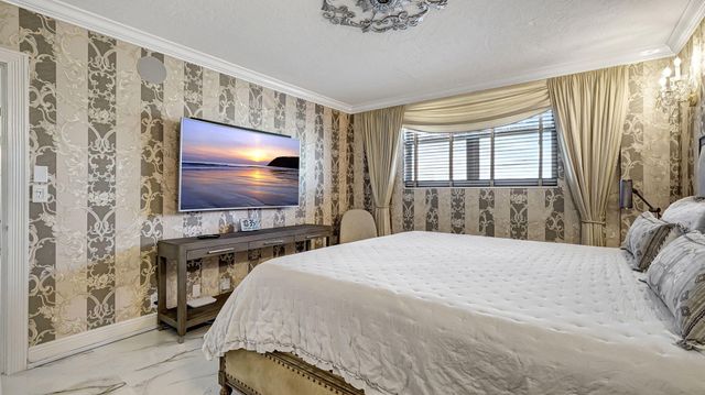 3000 S Ocean Drive 920, Hollywood, FL 33019